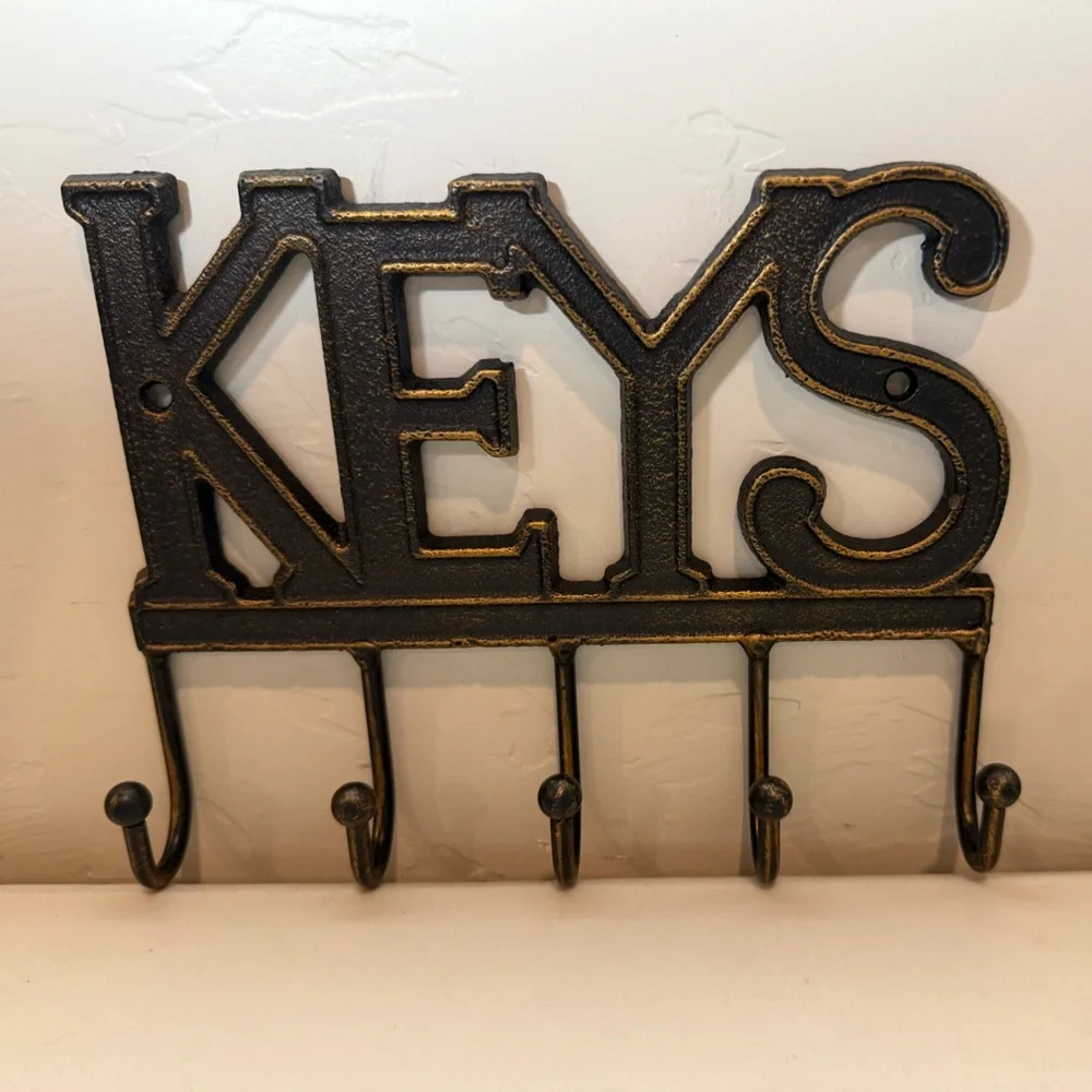 5 Key Holder Cast Iron Metal‎ Black Decorative Farmhouse Rustic Wall Mount